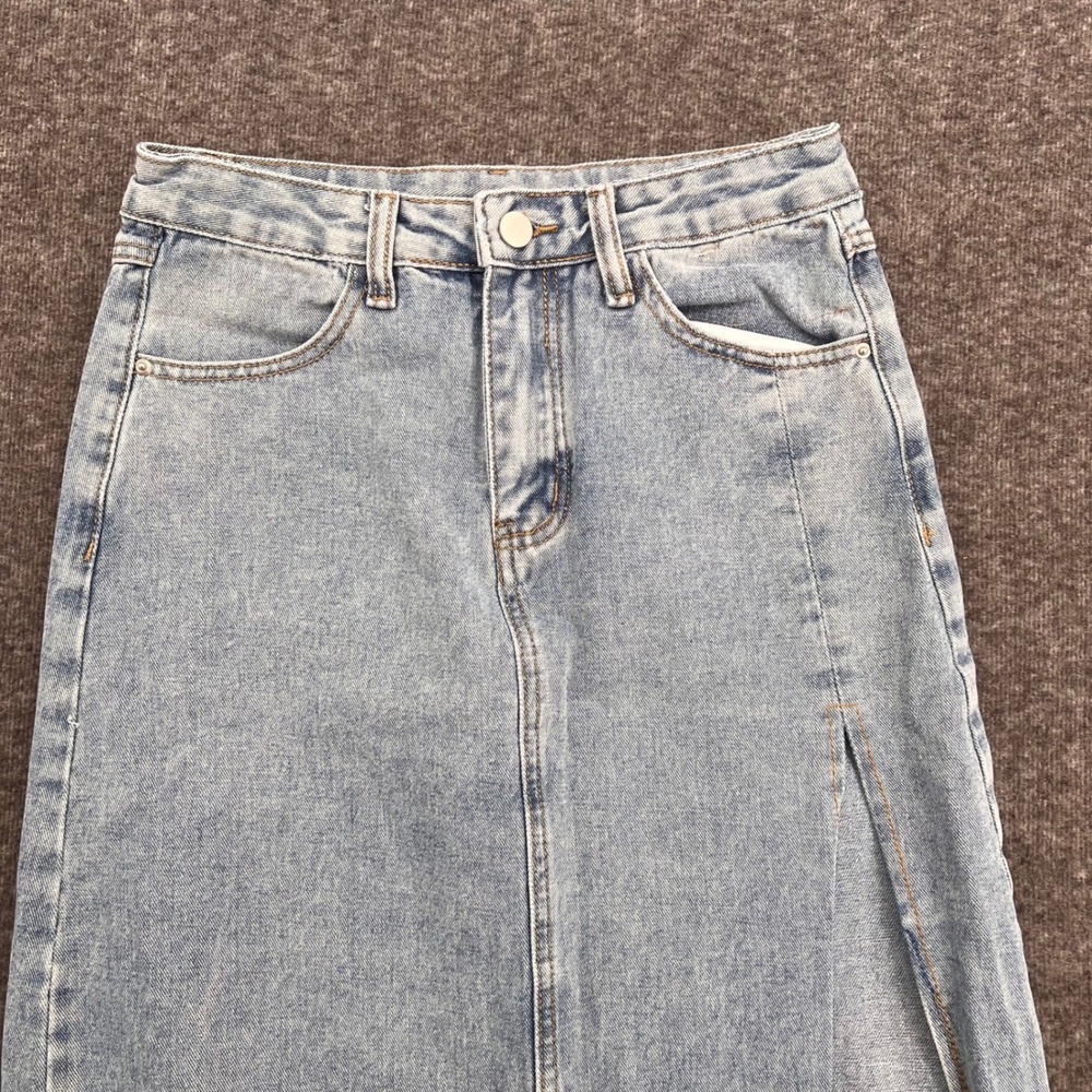 Shein Light Wash Denim Maxi Skirt High Waisted Side Slit Raw Hem Blue Size L - Picture 3 of 12
